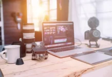 How YouTuber Intros Set the Tone for Their Channels YouTuber